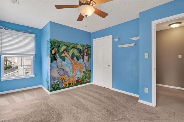 7512 Hughart ST, Norfolk, VA 23505