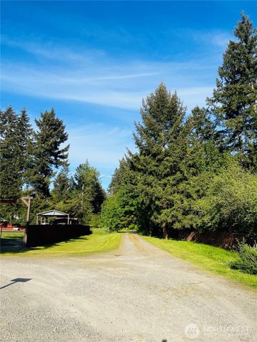 8806 356th Street S, Mckenna, WA 98558