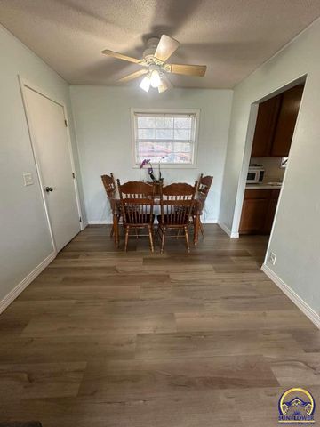 1302 Goura Pl, Emporia, KS 66801