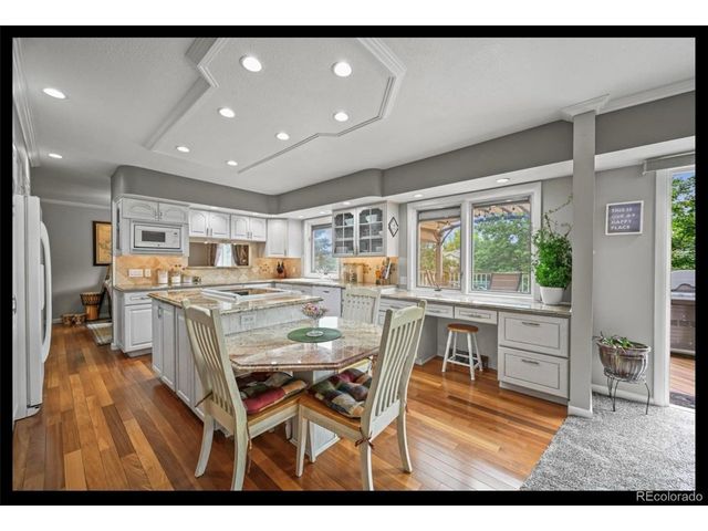 13126 W Warren Cir, Lakewood, CO 80228