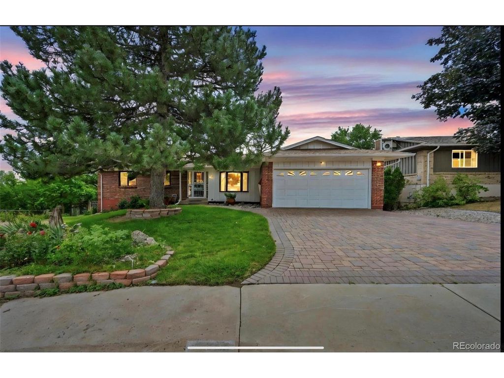 13126 W Warren Cir, Lakewood, CO 80228