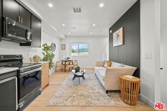 4176 Willimet Street MR, Los Angeles, CA 90039