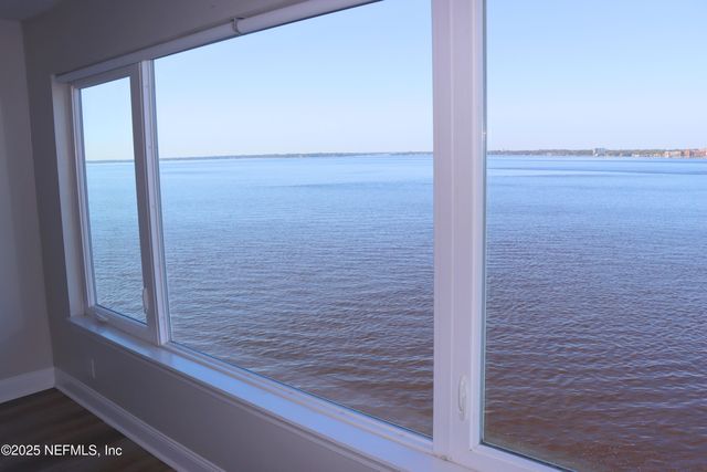 1590 LE BARON Avenue 1590, Jacksonville, FL 32207