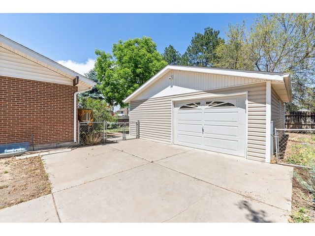 2709 W 17th St, Greeley, CO 80634