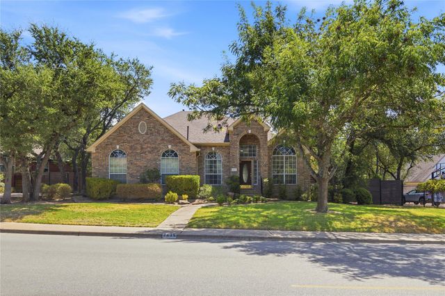 7435 Fireoak DR, Austin, TX 78759