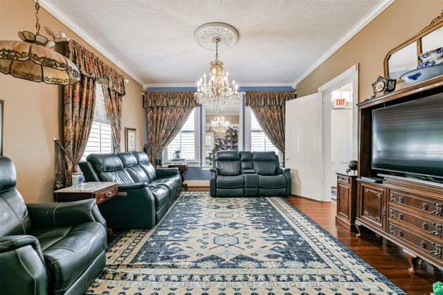 1128 Postoffice Street, Galveston, TX 77550