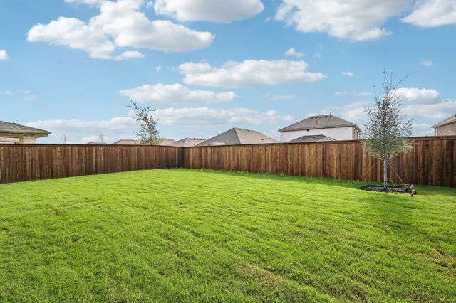 732 Ashley Gardens Drive, Forney, TX 75126