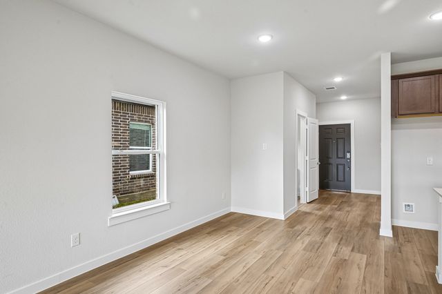 732 Ashley Gardens Drive, Forney, TX 75126