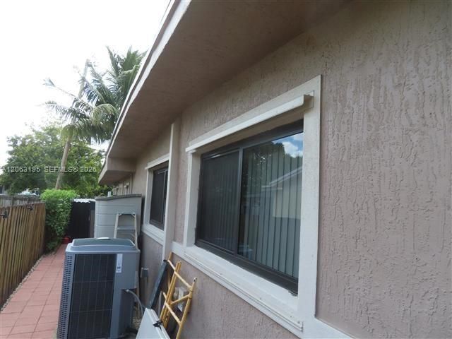 3760 NW 197th St 1, Miami Gardens, FL 33055