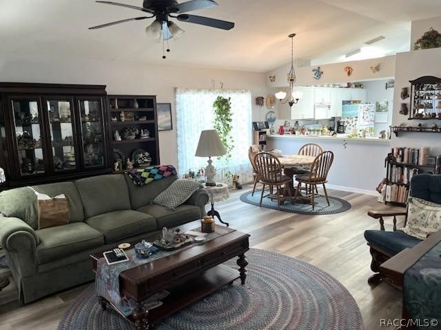 342 W Sugarberry Lane, Beverly Hills, FL 34465