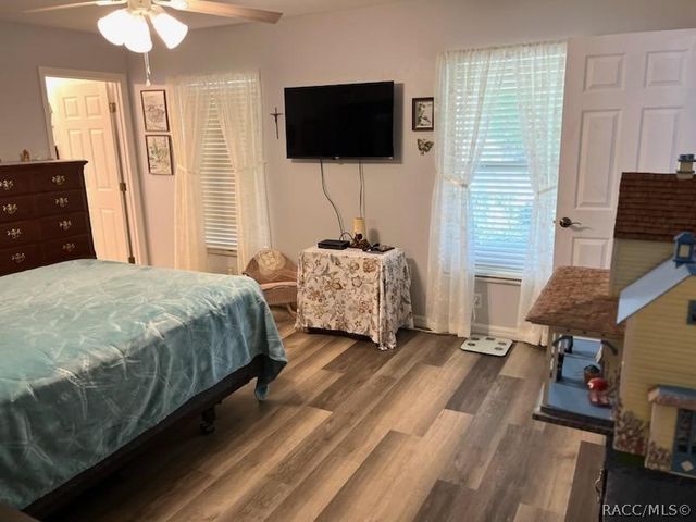 342 W Sugarberry Lane, Beverly Hills, FL 34465