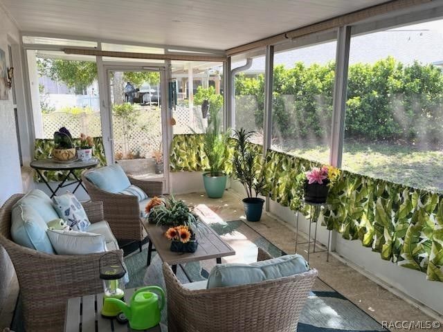 342 W Sugarberry Lane, Beverly Hills, FL 34465