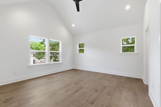319 Glenrose Ave, Nashville, TN 37210