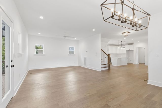 319 Glenrose Ave, Nashville, TN 37210