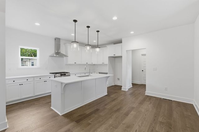 319 Glenrose Ave, Nashville, TN 37210