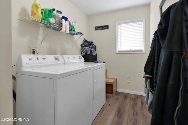 180 Central Avenue, Island Heights, NJ 08732