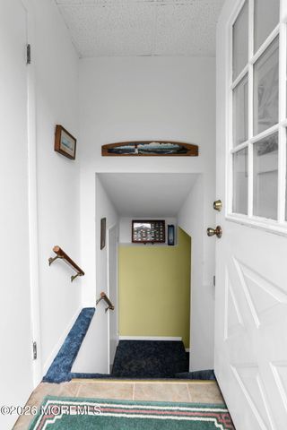 180 Central Avenue, Island Heights, NJ 08732