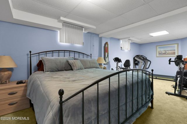 180 Central Avenue, Island Heights, NJ 08732