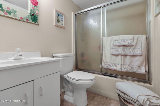 180 Central Avenue, Island Heights, NJ 08732