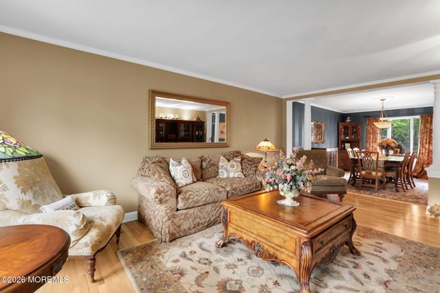 180 Central Avenue, Island Heights, NJ 08732