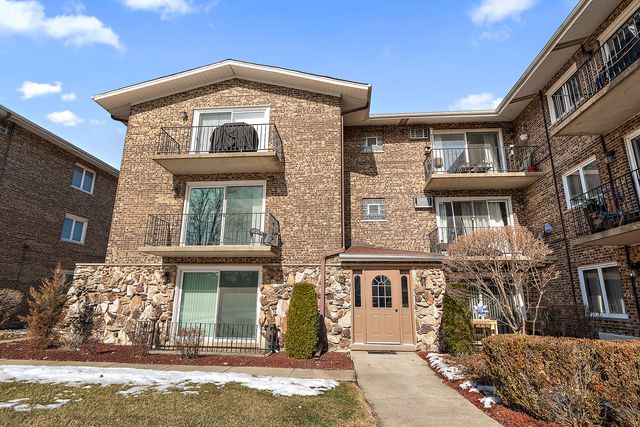 8932 W 140th Street 1A, Orland Park, IL 60462