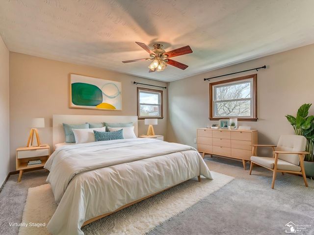1060 Hollywood Drive, Monroe, MI 48162