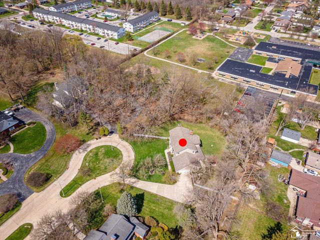 1060 Hollywood Drive, Monroe, MI 48162