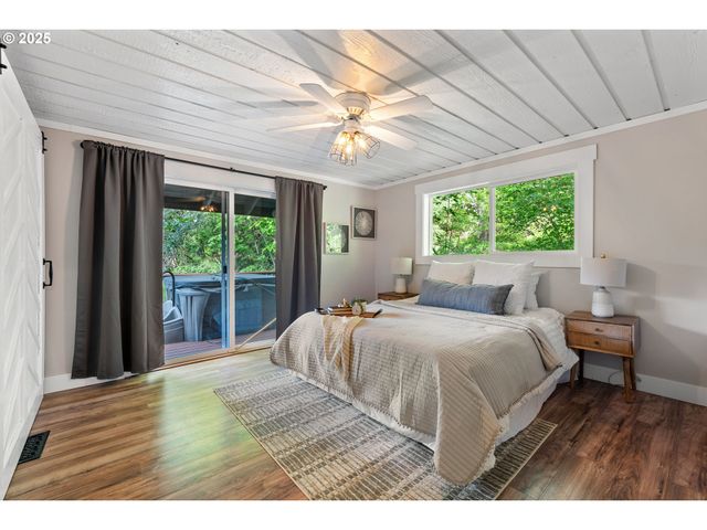 988 SAVAGE CREEK Rd, Grants Pass, OR 97527