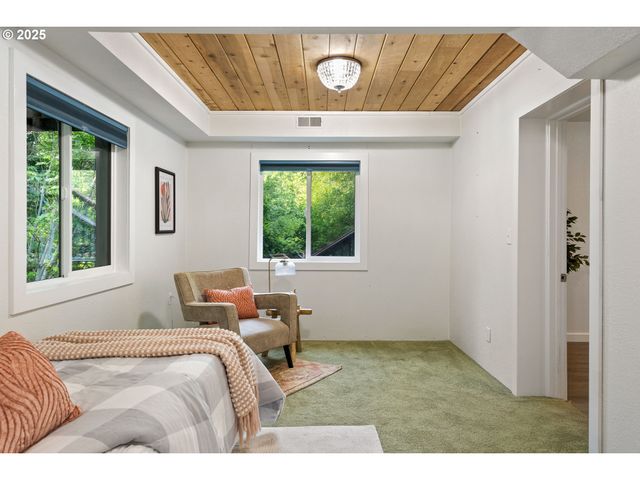 988 SAVAGE CREEK Rd, Grants Pass, OR 97527