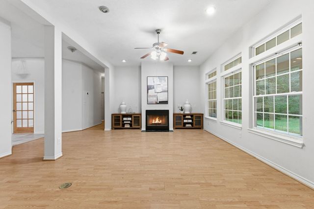 20934 Imperial Oak Drive, Magnolia, TX 77355