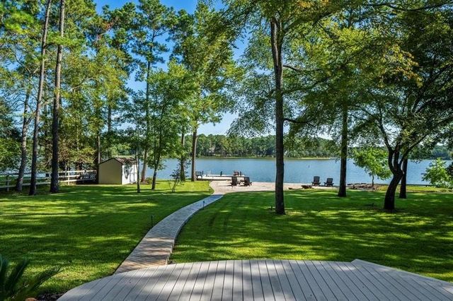 20934 Imperial Oak Drive, Magnolia, TX 77355