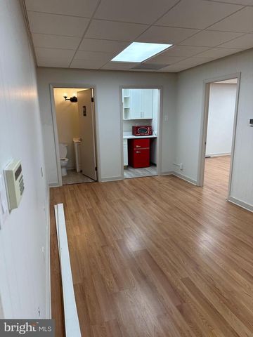 100-UNIT 102 W BUTLER AVE, Doylestown, PA 18901