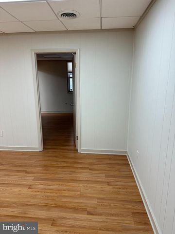 100-UNIT 102 W BUTLER AVE, Doylestown, PA 18901