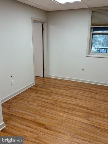 100-UNIT 102 W BUTLER AVE, Doylestown, PA 18901