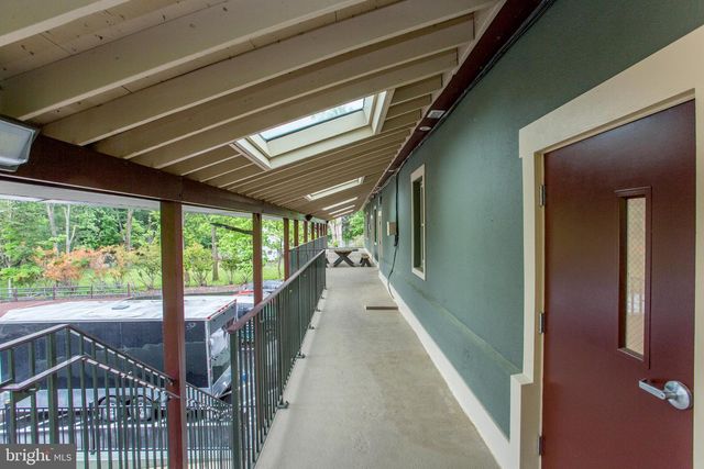 100-UNIT 102 W BUTLER AVE, Doylestown, PA 18901