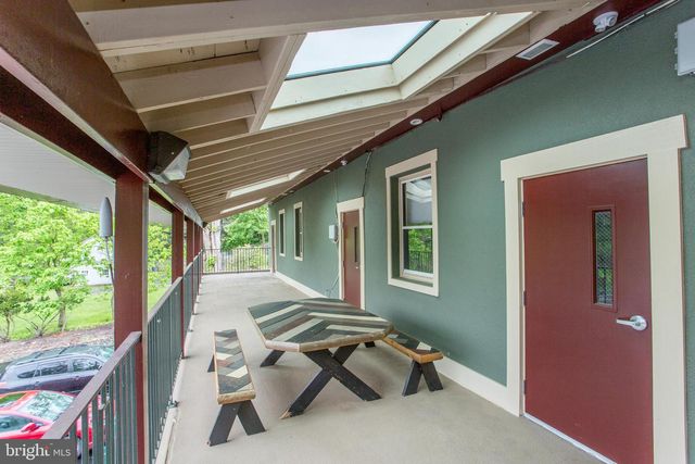 100-UNIT 102 W BUTLER AVE, Doylestown, PA 18901