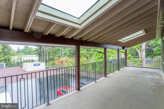 100-UNIT 102 W BUTLER AVE, Doylestown, PA 18901