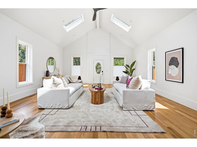 1918 Pine St, Boulder, CO 80302