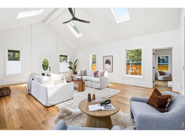 1918 Pine St, Boulder, CO 80302