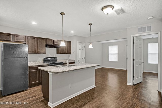 7308 BARBERIE Street, Jacksonville, FL 32208