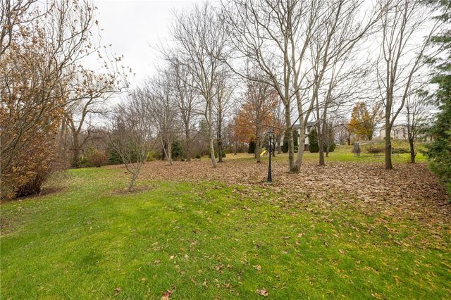 4451 Old Ridge Road, Williamson, NY 14589