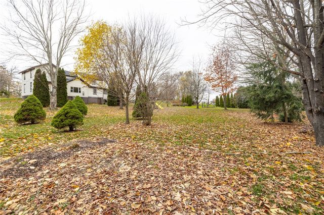 4451 Old Ridge Road, Williamson, NY 14589