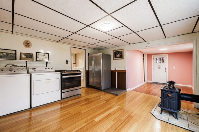 4451 Old Ridge Road, Williamson, NY 14589