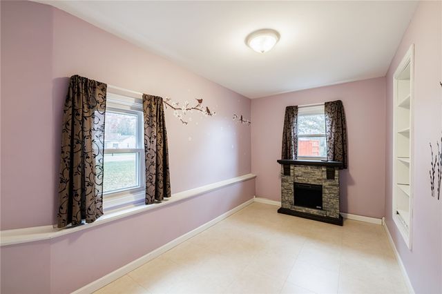 4451 Old Ridge Road, Williamson, NY 14589