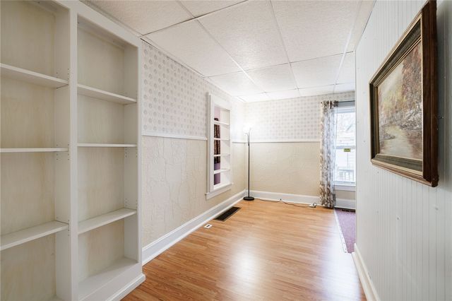 4451 Old Ridge Road, Williamson, NY 14589