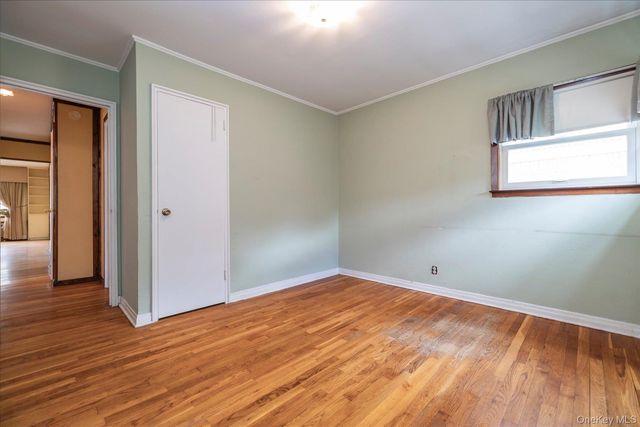 147-84 6th Avenue, Whitestone, NY 11357
