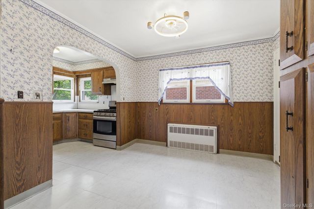 147-84 6th Avenue, Whitestone, NY 11357