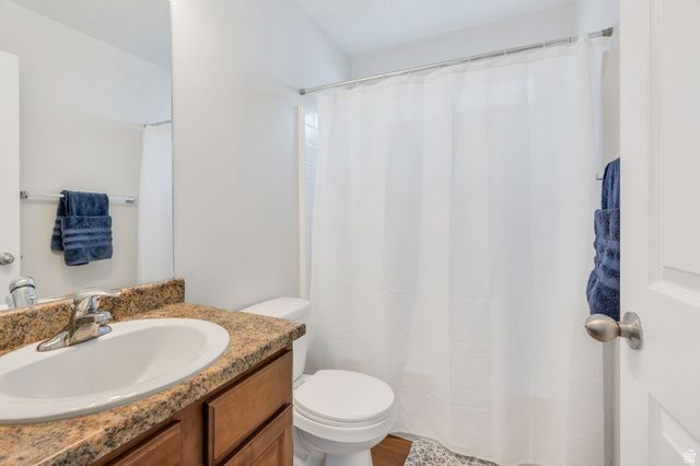 4613 E BRIDLEWAY RD, Eagle Mountain, UT 84005
