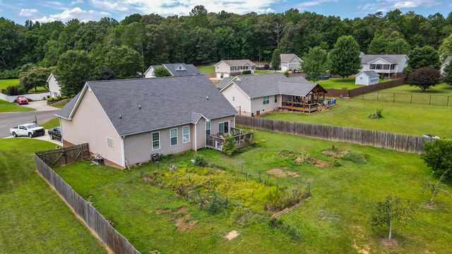 7722 Bacon Meadow Drive, Georgetown, TN 37336