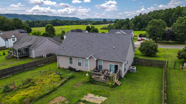 7722 Bacon Meadow Drive, Georgetown, TN 37336